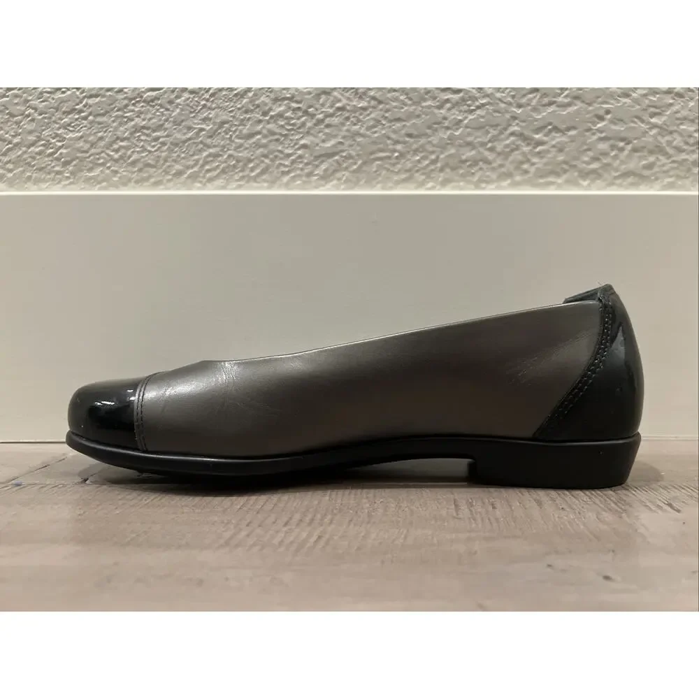 NEW SAS Tripad Comfort Leather Ballet Flats Graphite Black Cap Toe Slip On 6.5